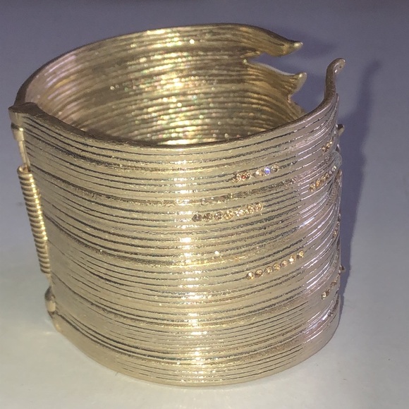 CTI Gold Tone Rhinestone Leaf Style Boho Cuff Bracelet - Picture 5 of 5